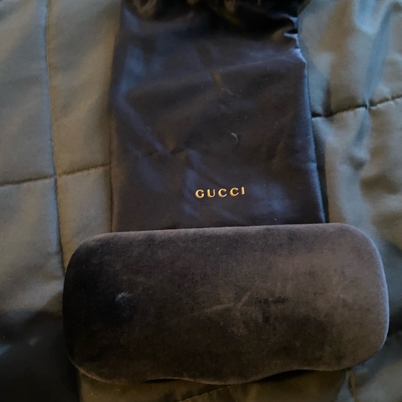 Gucci Unisex Sunglasses - Picture 5 of 5